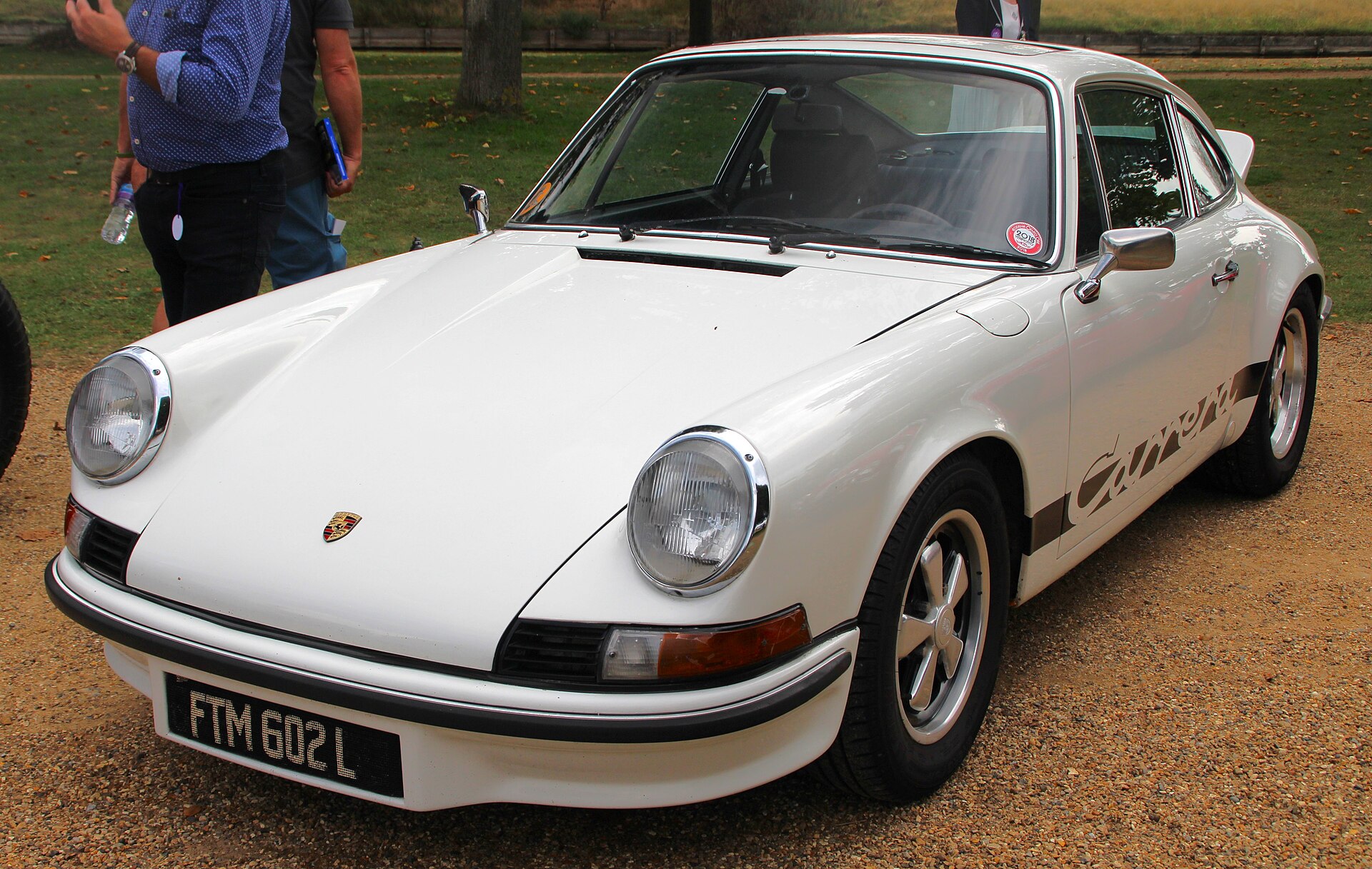 Porsche 911 Carrera RS 2.7 Touring (M472)